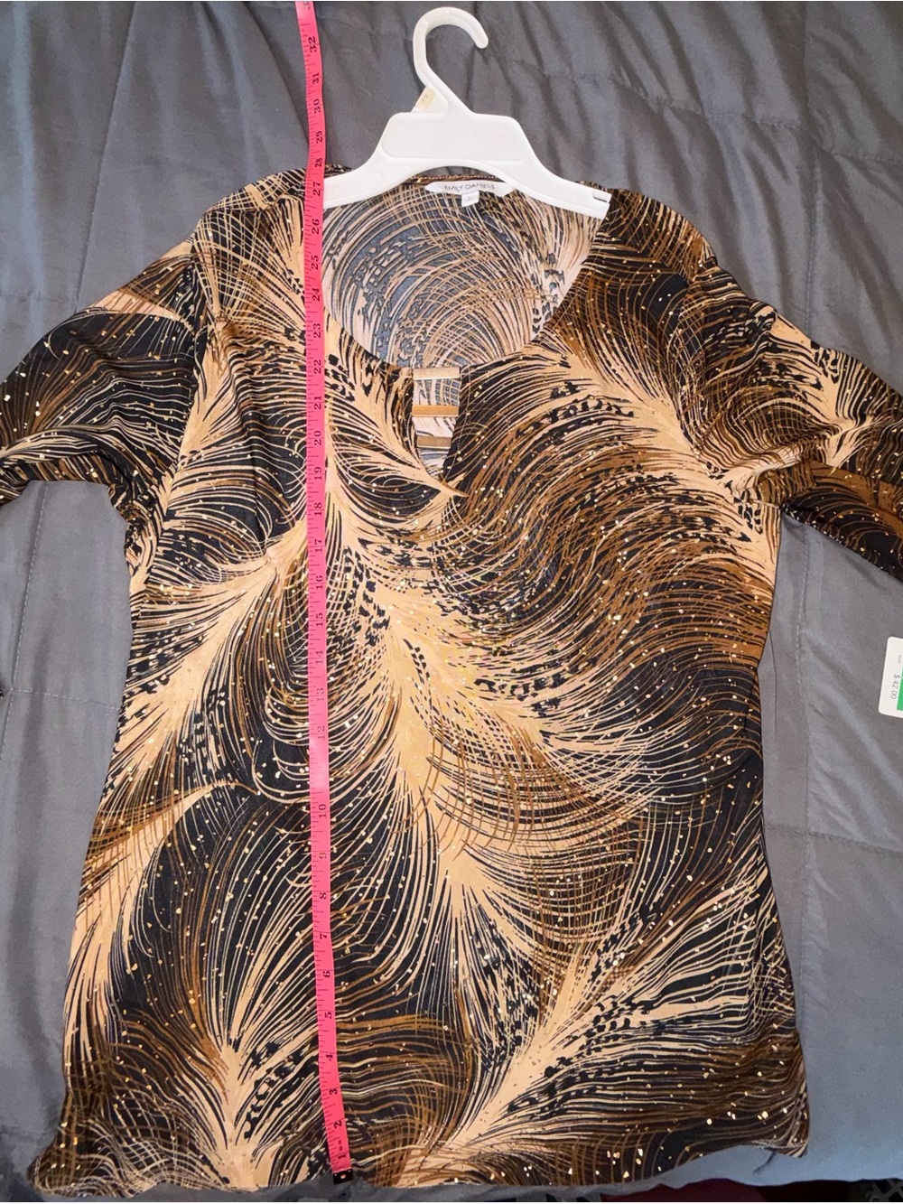 Emily Daniels Gold & Black Feather Print Keyhole Top Size Large - Picture 4 of 7